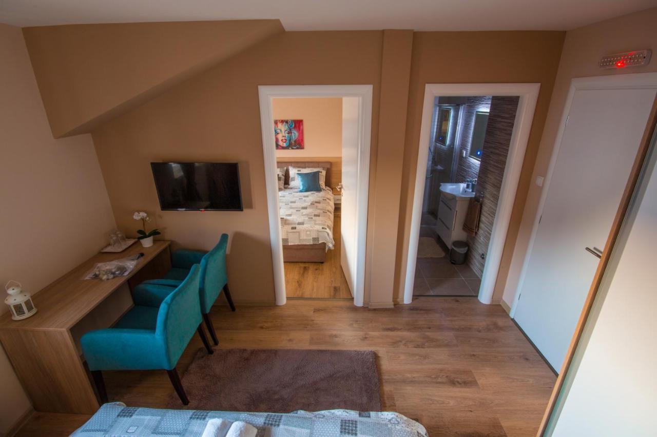 Gradiska Na Savi Apartmani I Sobe Exterior foto